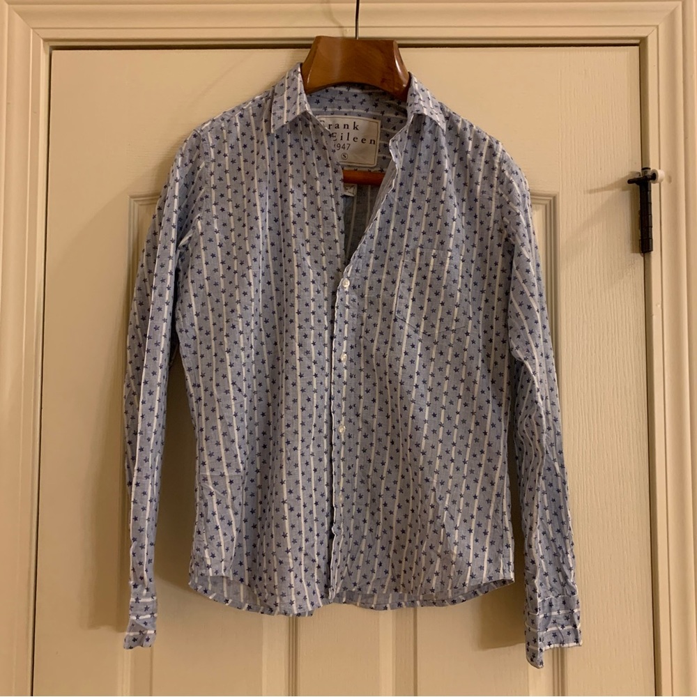 Frank & Eileen Sz S Blue Stripes and Stars Barry Button Up Shirt